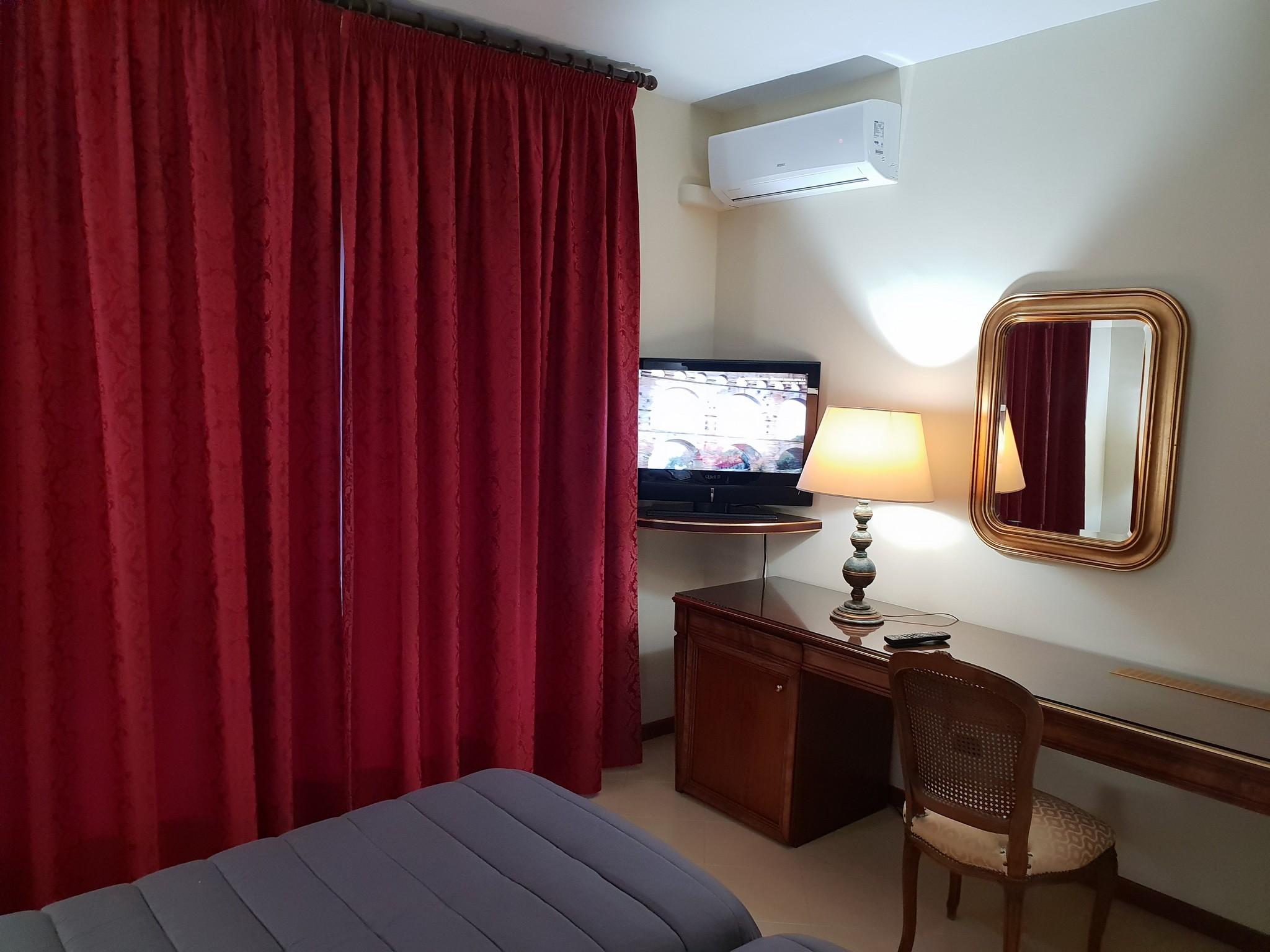 Hotel Sakura ตอร์เรเดลเกรโค ภายนอก รูปภาพ