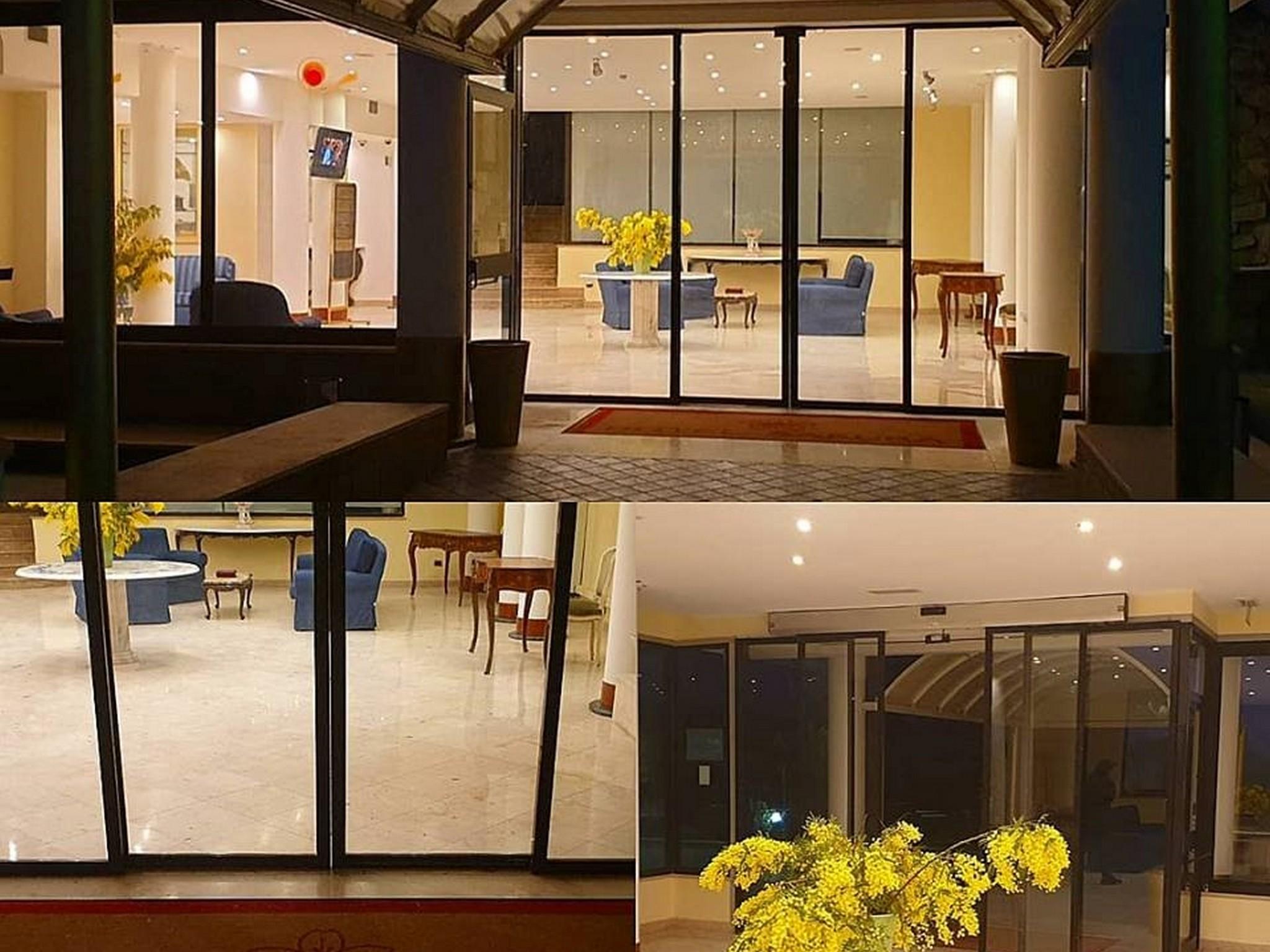 Hotel Sakura ตอร์เรเดลเกรโค ภายนอก รูปภาพ